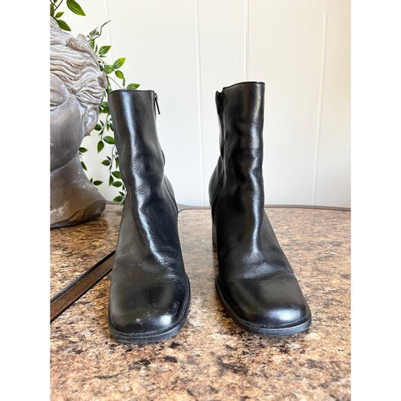 Vintage Wesley & Co Chunky Heel Black Leather Ankle Boots Booties 7 Zip Up - Picture 4 of 14